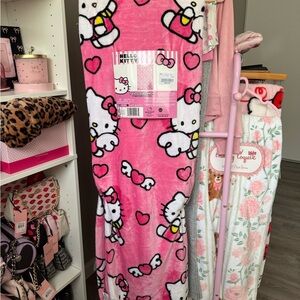 Hello Kitty Pink Heart Blanket
